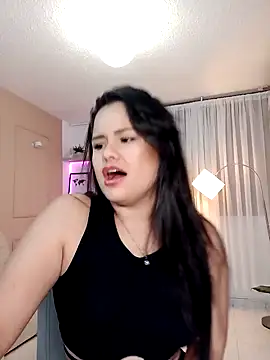 Snapshot of missvale chatting on 01.23.25 missvale online show from 01.23.25