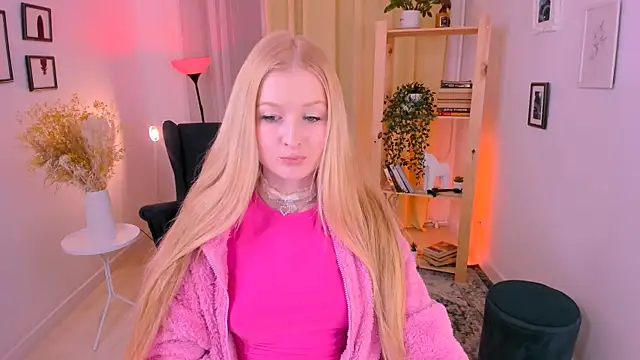 Snapshot of Laly_Peach chatting on 03.12.25 Laly Peach online show from 03.12.25