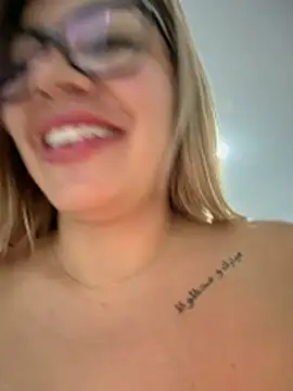 Snapshot of DIANITA_1988 chatting on 02.08.26 DIANITA 1988 online show from 02.08.26