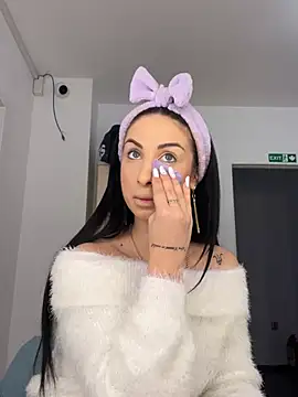 MeganHopeX online show from 01.15.25