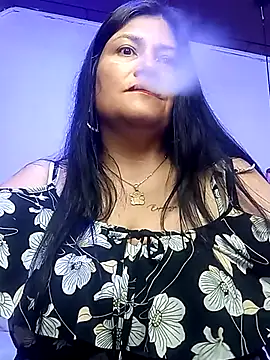 salomexlove 20 online show from 10.28.25