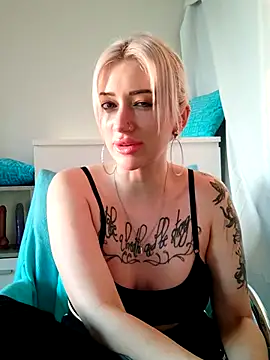Snapshot of Fuck-Gina chatting on 06.01.26 Fuck-Gina online show from 06.01.26