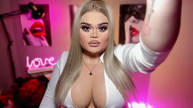 Snapshot of KarolinaThompson chatting on 01.14.26 KarolinaThompson online show from 01.14.26