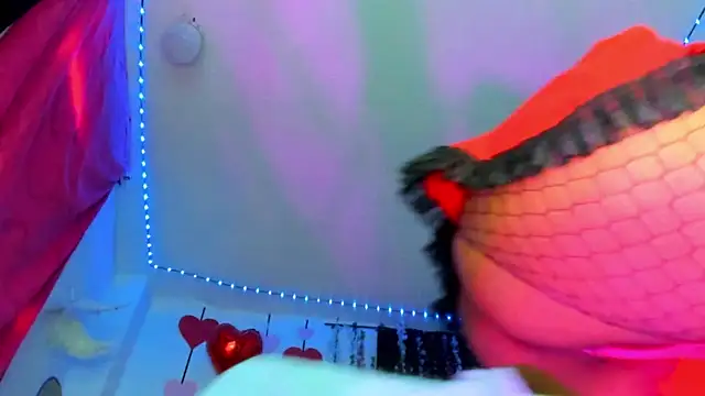 samantha  smile online show from 03.30.26