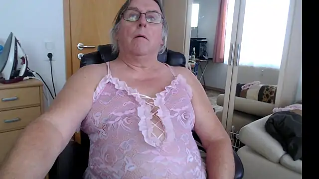 Sissygera online show from 01.09.25