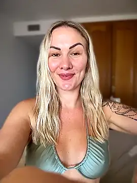 Snapshot of NastyMilf_ chatting on 05.20.26 NastyMilf online show from 05.20.26