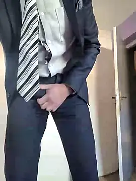 Snapshot of Justforoneday chatting on 01.07.25 Justforoneday online show from 01.07.25