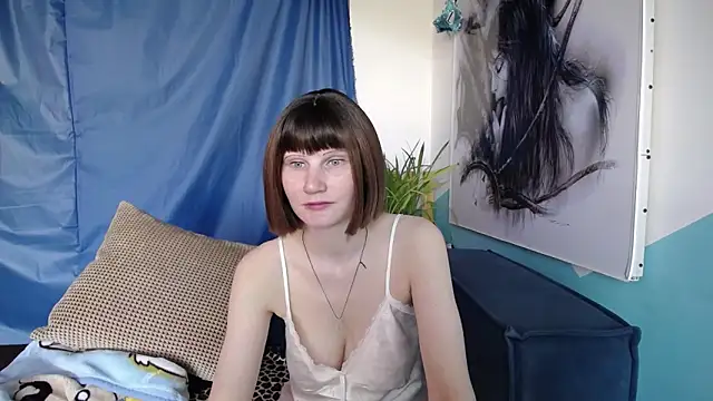 Snapshot of cornflower_mm chatting on 05.28.26 cornflower mm online show from 05.28.26