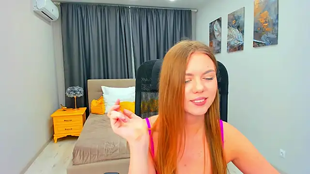 Strawberrye online show from 03.03.25