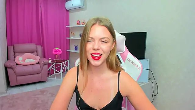 Strawberrye online show from 02.16.26