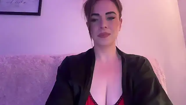Snapshot of EmilyBlue chatting on 04.16.26 EmilyBlue online show from 04.16.26