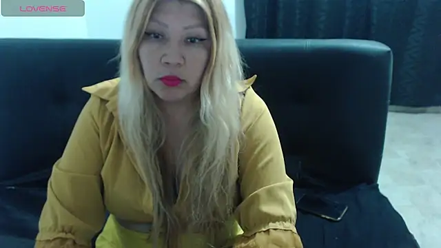 Dulce-Bella online show from 12.12.24