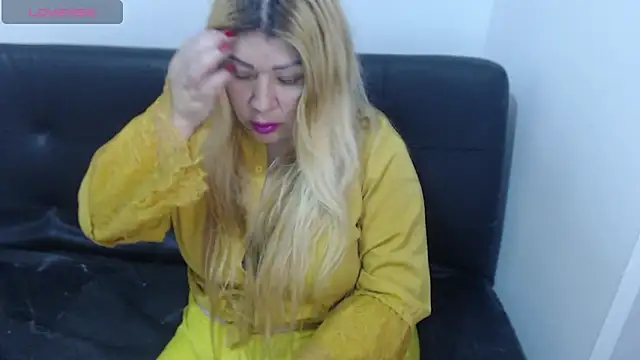 Dulce-Bella online show from 03.02.25