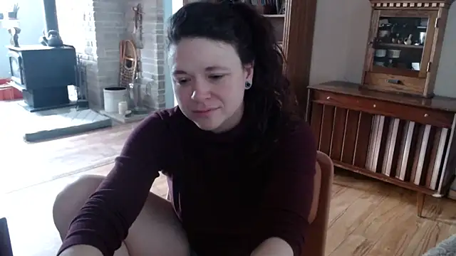 Snapshot of MarcyJones chatting on 01.11.25 MarcyJones online show from 01.11.25