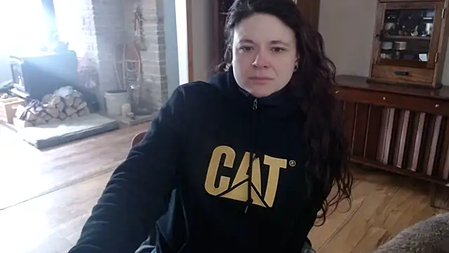 Snapshot of MarcyJones chatting on 02.17.25 MarcyJones online show from 02.17.25