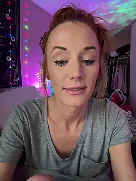 Snapshot of Lexi_Star chatting on 01.11.25 Lexi Star online show from 01.11.25