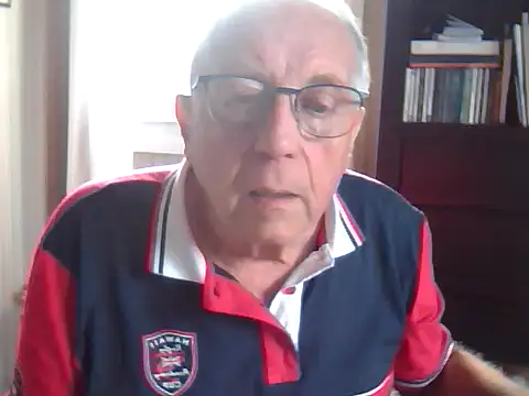 Snapshot of johnjohn622662 chatting on 09.28.25 johnjohn622662 online show from 09.28.25