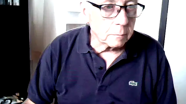 Snapshot of johnjohn622662 chatting on 06.16.26 johnjohn622662 online show from 06.16.26