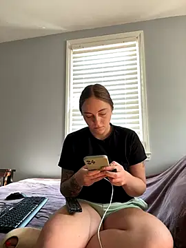 jaseyrae online show from 10.05.25