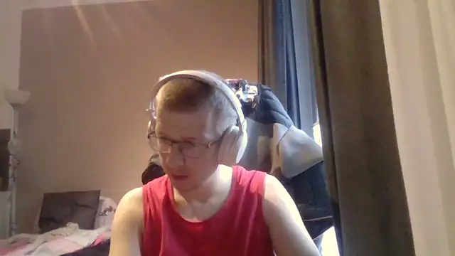 Snapshot of David250692 chatting on 06.09.26 David250692 online show from 06.09.26