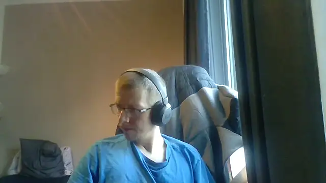 Snapshot of David250692 chatting on 06.10.26 David250692 online show from 06.10.26