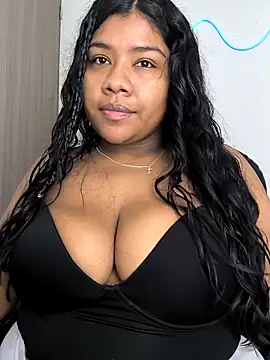 paola091 online show from 10.19.25