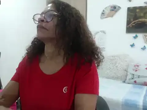 BustyMilf  online show from 03.21.25