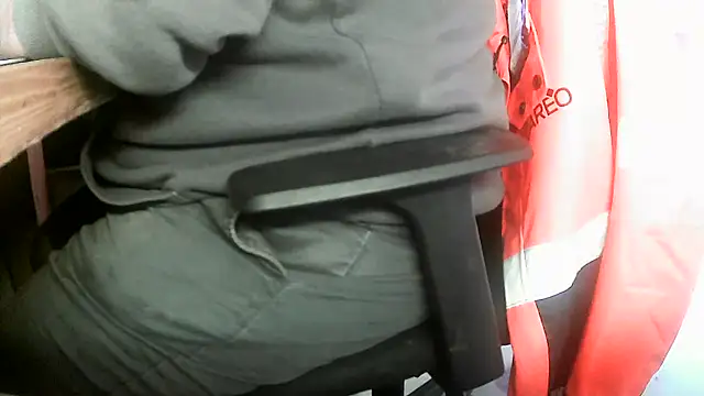 Snapshot of Cygnus58topchef chatting on 09.11.25 Cygnus58topchef online show from 09.11.25