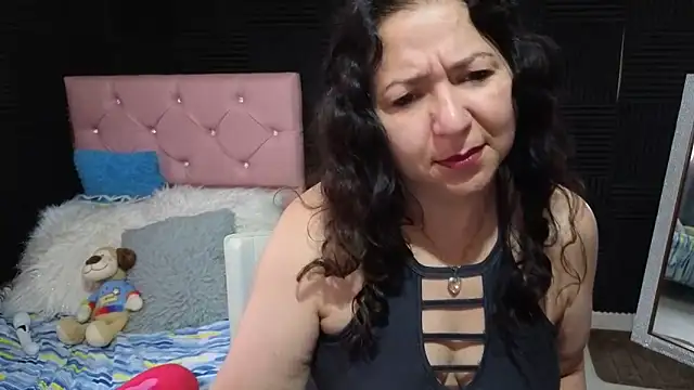 katifoxx online show from 04.01.26