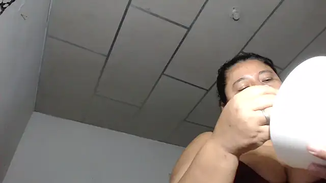 adrixxx38 online show from 03.11.26