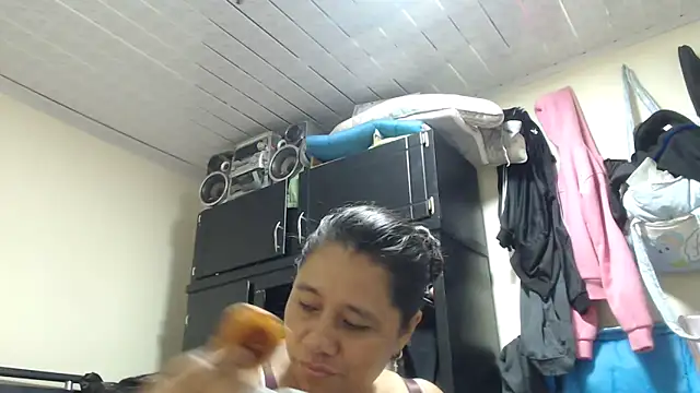 adrixxx38 online show from 04.16.26