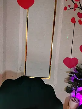 Snapshot of XXX_harna chatting on 02.18.25 XXX harna online show from 02.18.25