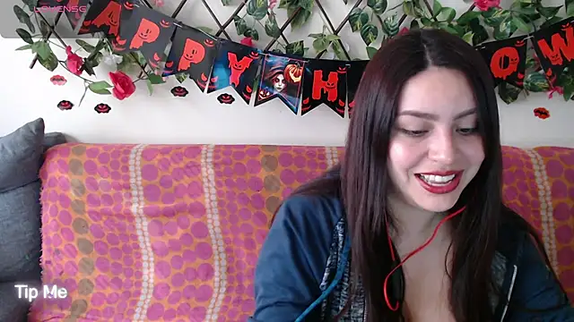 Jack Emily1 online show from 10.28.25