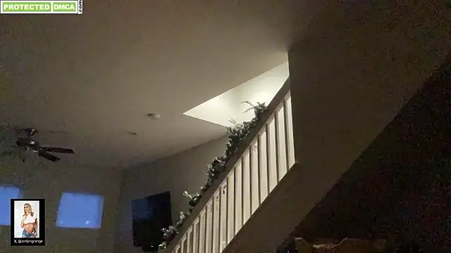 Snapshot of JordynGrange chatting on 01.20.25 JordynGrange online show from 01.20.25