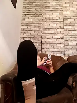 Cerd Ayaz online show from 10.25.25