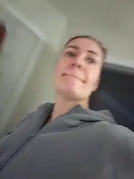 Snapshot of HollyTattoo chatting on 02.17.26 HollyTattoo online show from 02.17.26