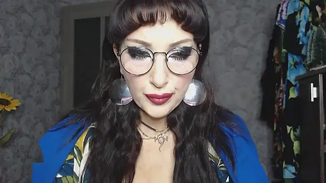 Aziza1 online show from 09.30.25