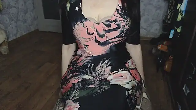 Aziza1 online show from 11.21.25