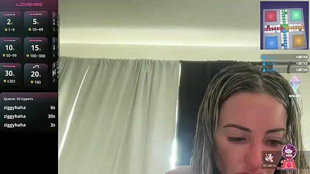 Snapshot of AmandaStarryNight chatting on 05.10.26 AmandaStarryNight online show from 05.10.26