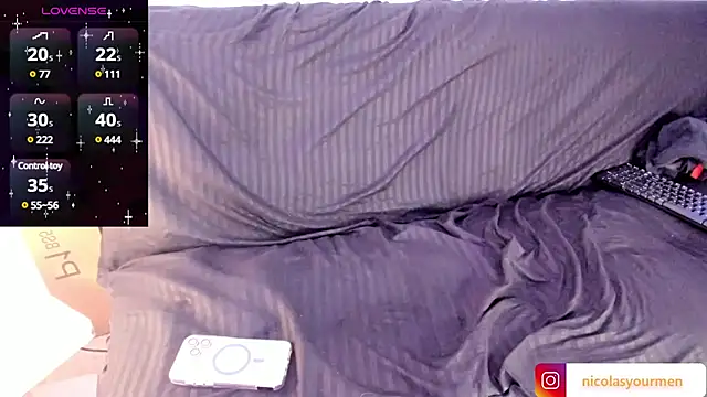 nicolasx1000 online show from 03.20.25