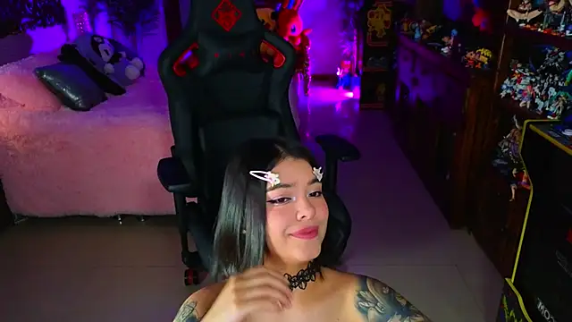 ambarEvans online show from 01.30.25