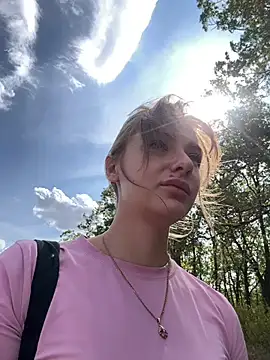 Night dreams online show from 09.09.25