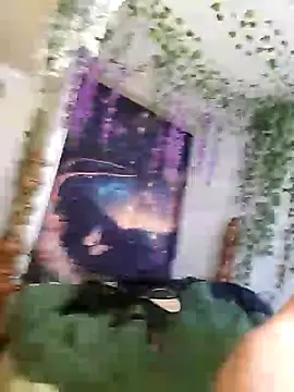 Snapshot of MaddyC6992 chatting on 01.04.25 MaddyC6992 online show from 01.04.25