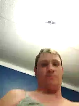 Snapshot of MaddyC6992 chatting on 03.07.25 MaddyC6992 online show from 03.07.25