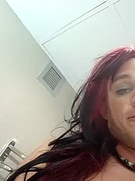 MaddyC6992 online show from 06.20.26