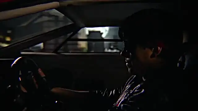 Snapshot of fmodel chatting on 10.31.25 fmodel online show from 10.31.25