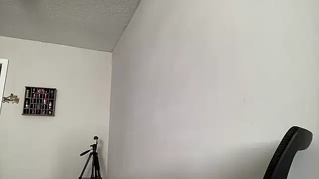 Creamesensation online show from 12.15.25