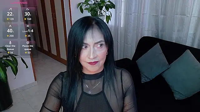 Snapshot of _steffy_ chatting on 07.16.26 steffy online show from 07.16.26