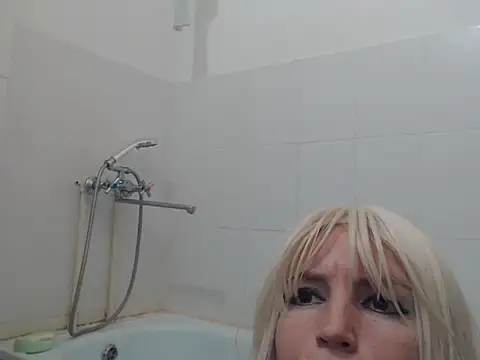 mimimi28 online show from 12.06.24