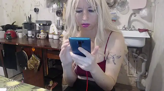 mimimi28 online show from 01.29.25